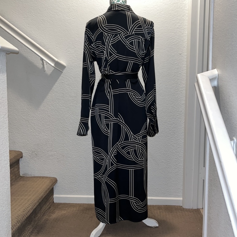 H&M Women’s Size Medium Long Satin Sheath Dress With Belt Black and White - Picture 3 of 14